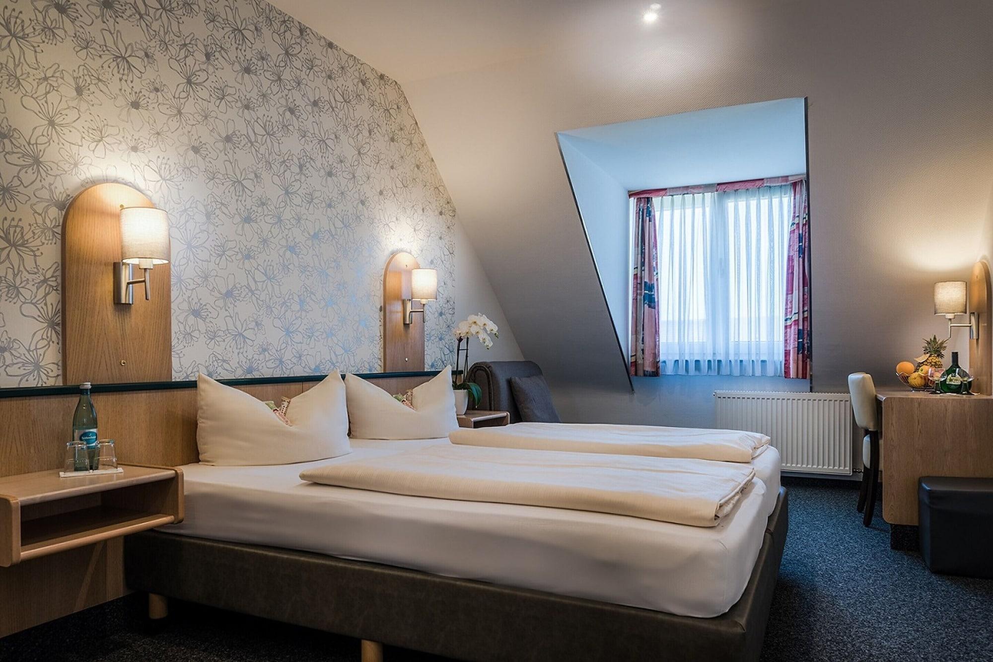 Hotel Regina 3*